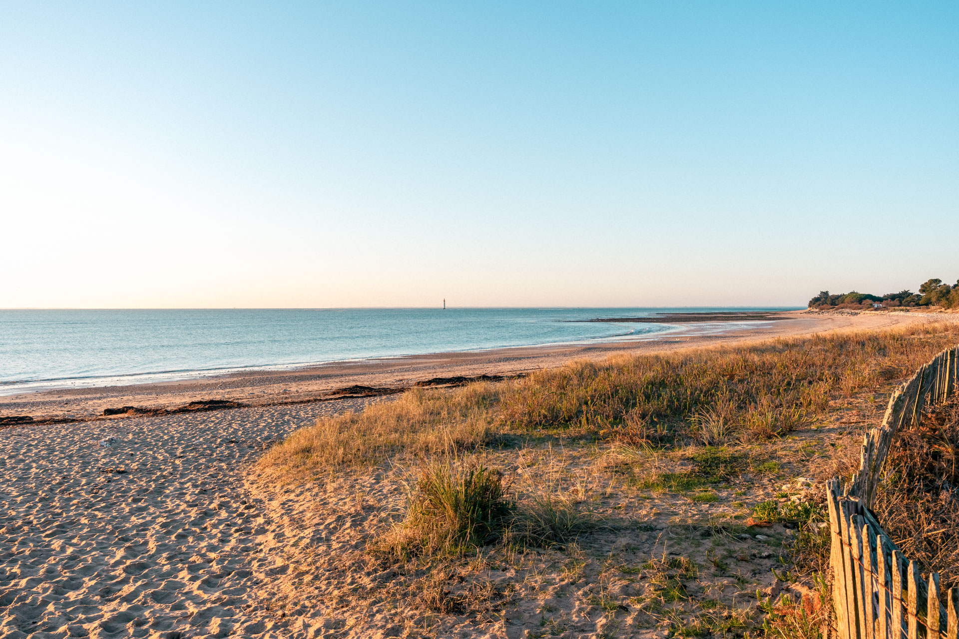 rivedoux strand zonsondergang île de ré